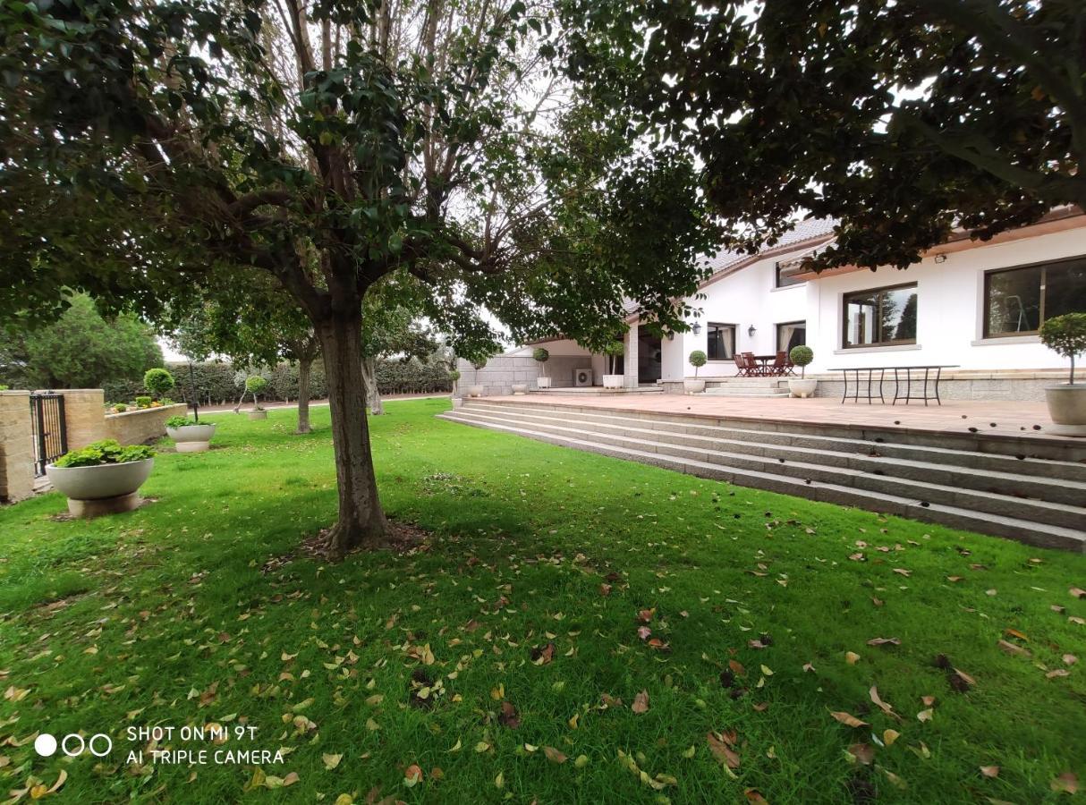 Villa Blanca Con Piscina A 15 Minutos De Toledo - Apartamentos Aloha Toledo Olías del Rey Eksteriør bilde