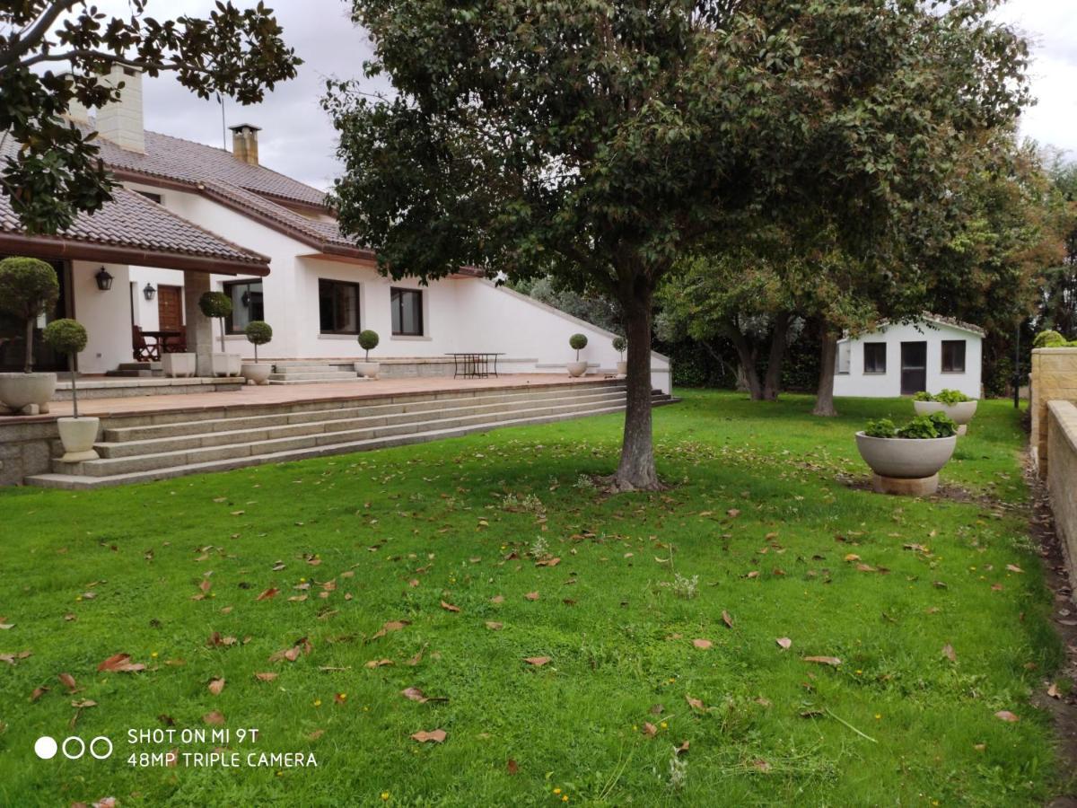 Villa Blanca Con Piscina A 15 Minutos De Toledo - Apartamentos Aloha Toledo Olías del Rey Eksteriør bilde