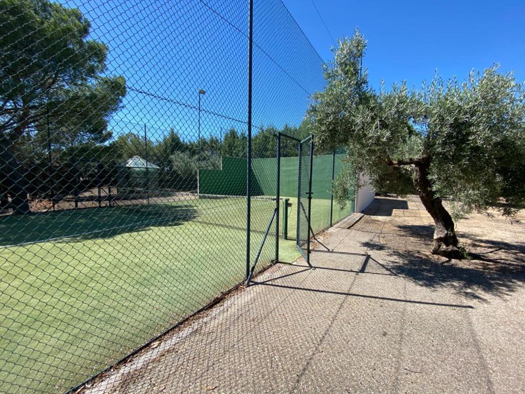 Villa Blanca Con Piscina A 15 Minutos De Toledo - Apartamentos Aloha Toledo Olías del Rey Eksteriør bilde